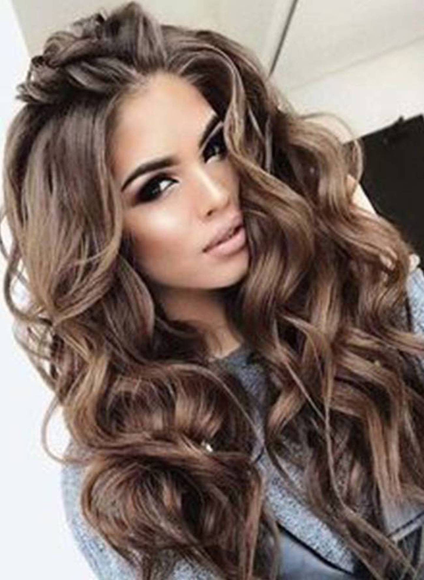 Las nuevas mechas en tendencia que son ideales para iluminar el cabello