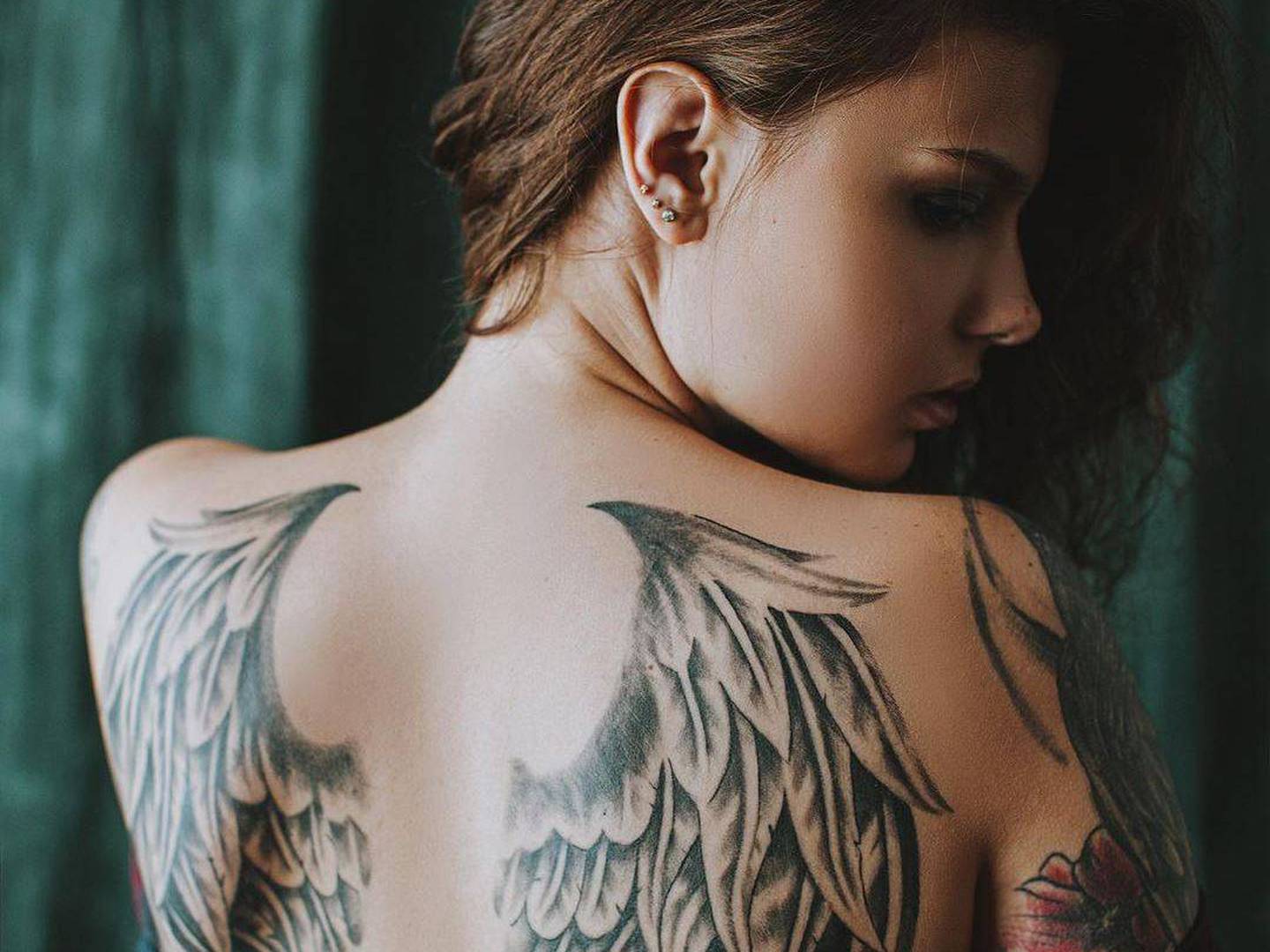 tatuaje de alas de angel en la espalda