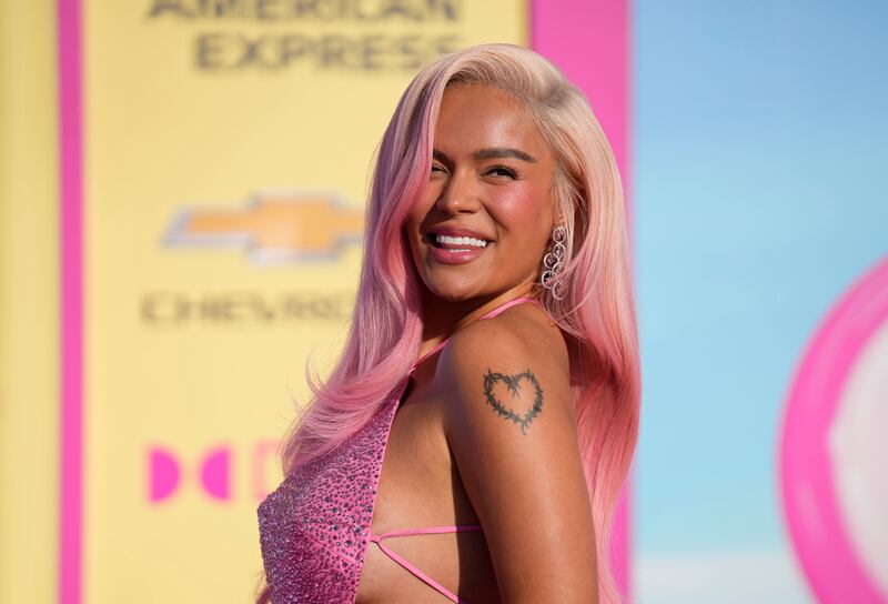 La cantante colombiana en la premiere de Barbie en el Shrine Auditorium en Los Angeles. (AP Photo/Chris Pizzello)