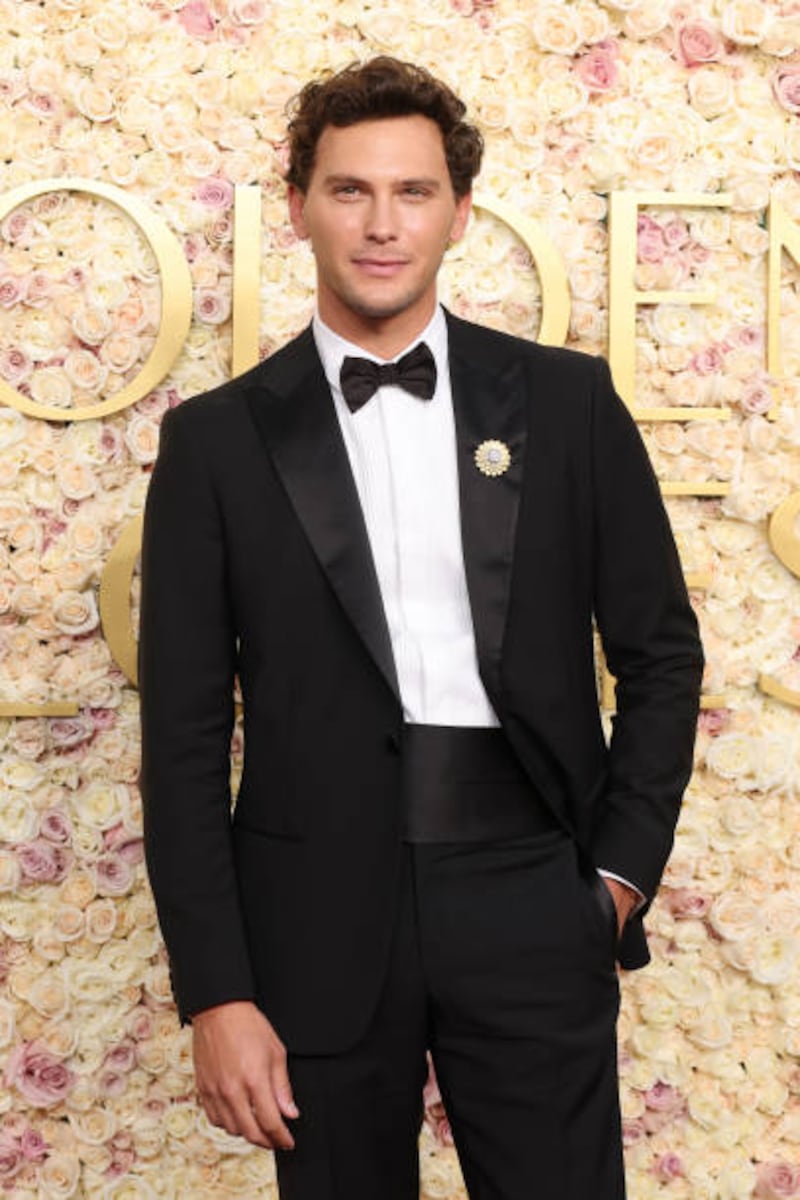 Alfombra Roja Globos de Oro 2025, Cooper Koch - Getty Images