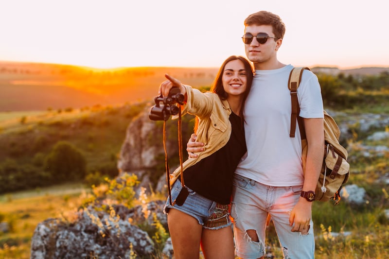 Desde escalar una montaña hasta remar un kayak para contemplar el amanecer, celebra el Día del Amor y la Amistad con estas experiencias que crearán momentos inolvidables llenos naturaleza y romance