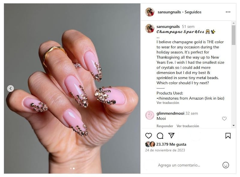 Las uñas diamante son perfectas para brillar en cada fiesta de diciembre