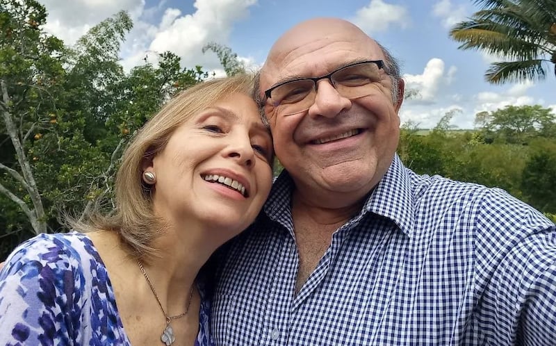 Christian Gómez y su esposa