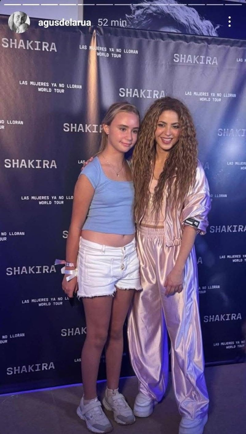 Shakira y la sobrina de Antonio de la Rúa.