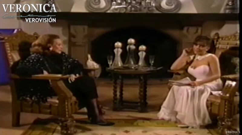 En 1996 Verónica Castro logró entrevistar a María Félix frente a frente