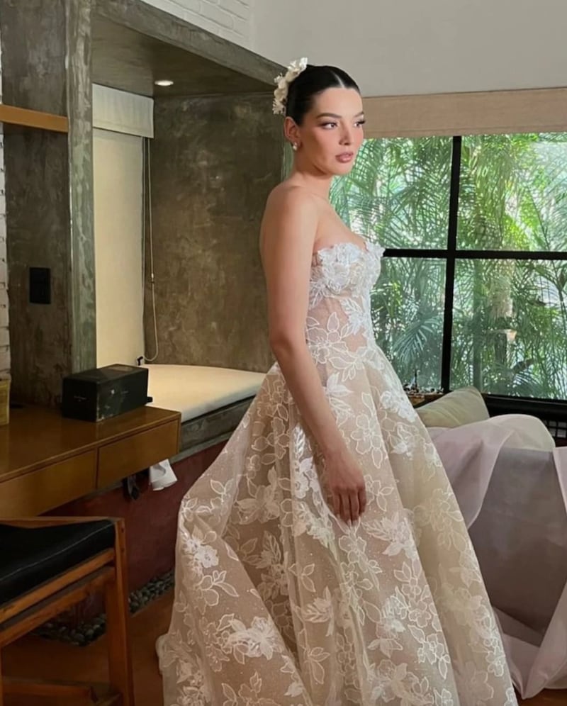 Vestido de novia de Andrea Toscano