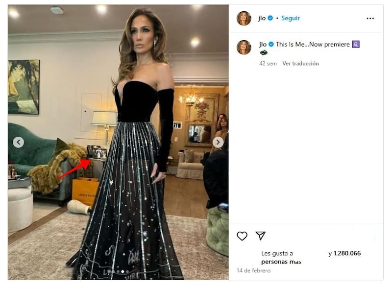 Jennifer Lopez tenía una foto suya con Ben Affleck en su vestido en febrero pasado