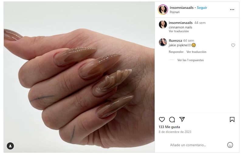 La manicura 'cinnamon spice' es una de las más pedidas por las mujeres elegantes en el otoño