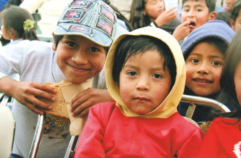 Fundación Jonathan lanza “Operación: Navidad al Rescate” para llevar alegría a más 700 familias en Quito