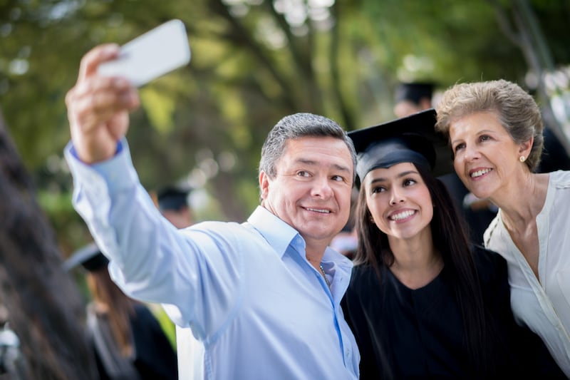 ¿Ya tienes todo para tu fiesta de graduación?