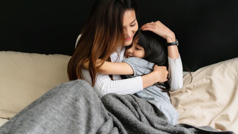 Potencia la confianza de tus hijos: 8 cosas para decirle antes de dormir