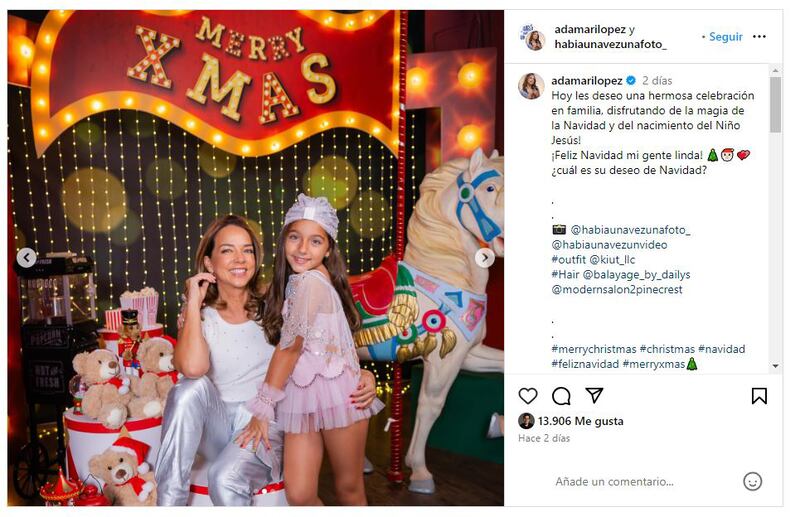 Adamari López posó con su hija, Alaïa, en unas fotos para celebrar la Nochebuena