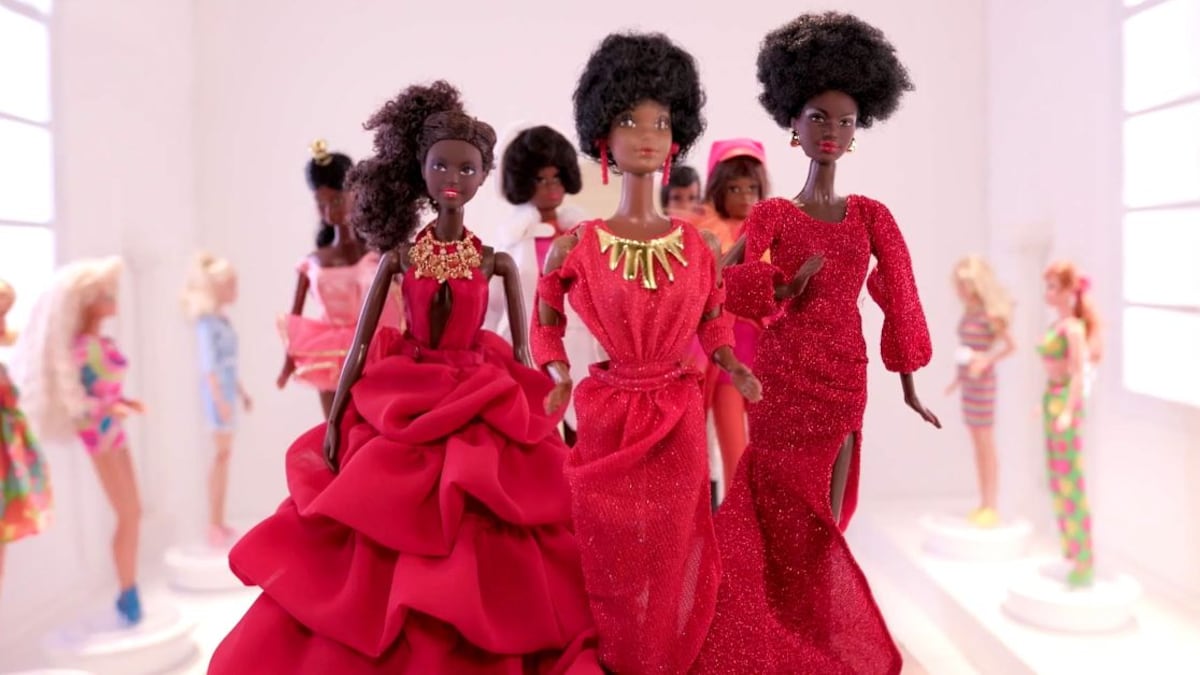 Escena de 'La Barbie negra'