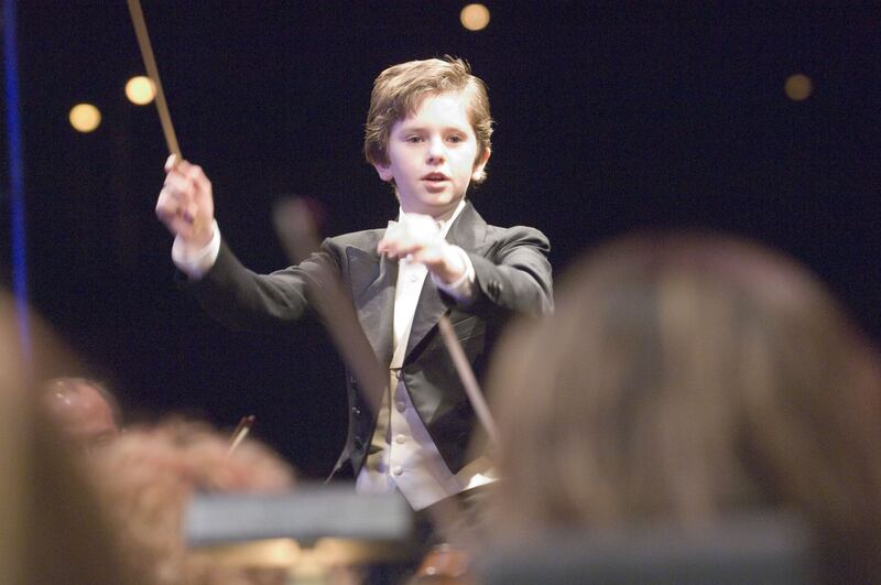 Freddie Highmore tenía 15 años cuando protagonizó 'August Rush: escucha tu destino'