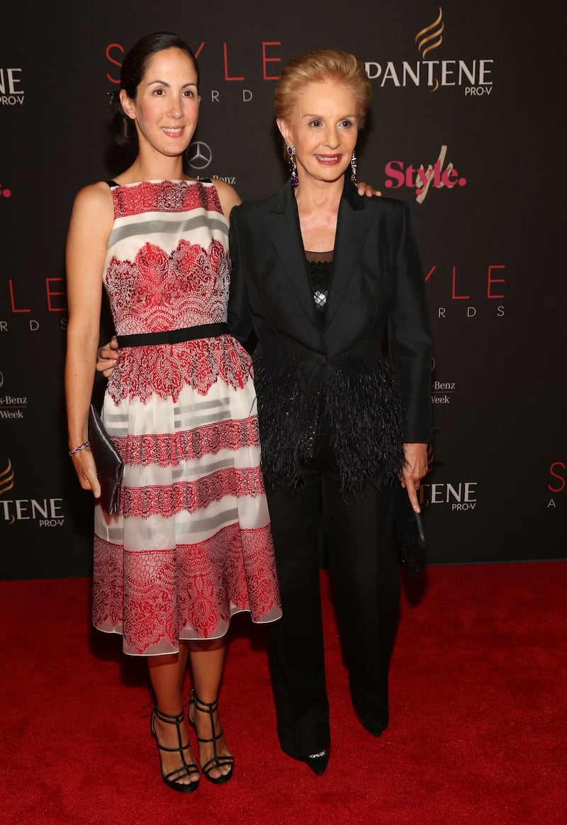 Patricia Cristina Herrera con su madre Carolina Herrera