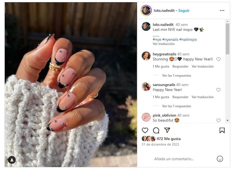 Las uñas francesas negras son perfectas para las mujeres elegantes y audaces