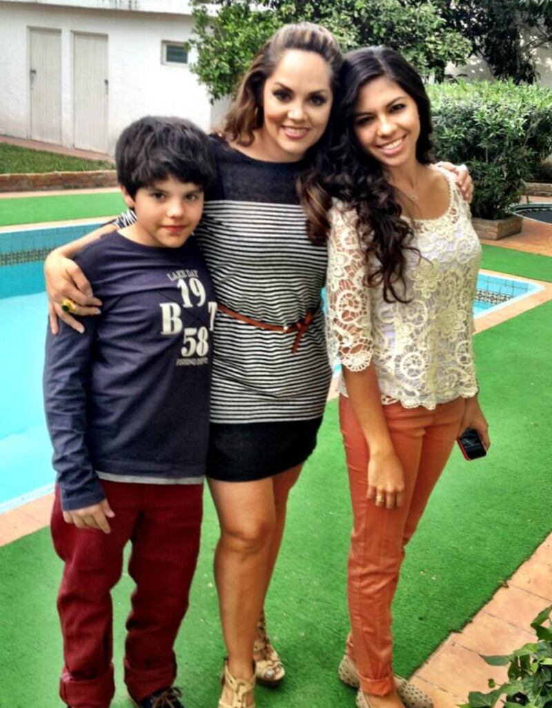 Tatiana y sus hijos Cassandra y Andrick