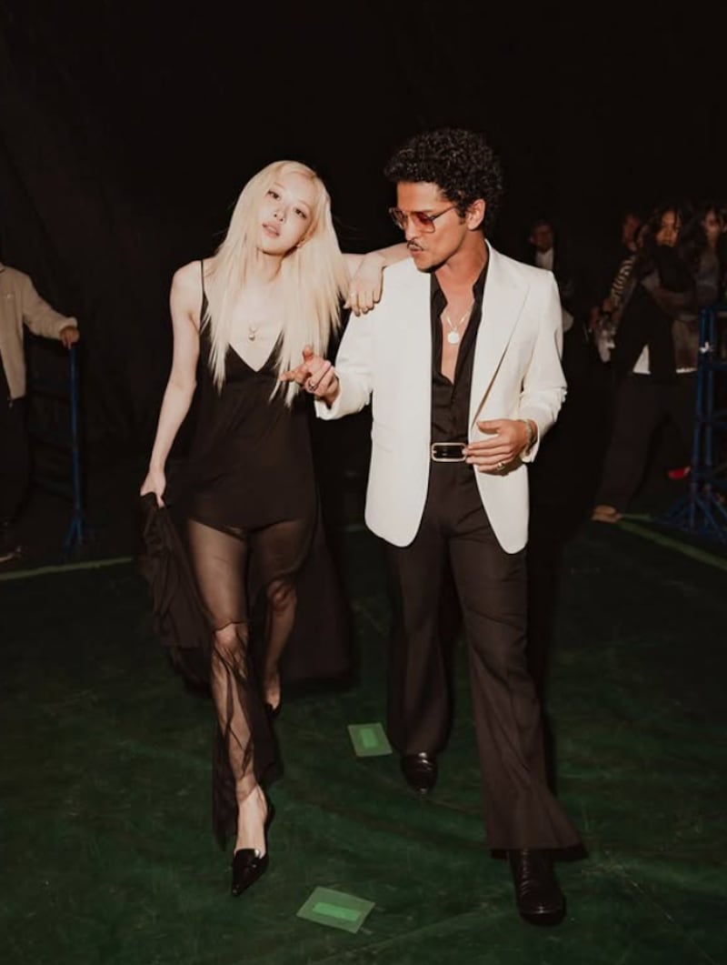 Rosé y Bruno Mars